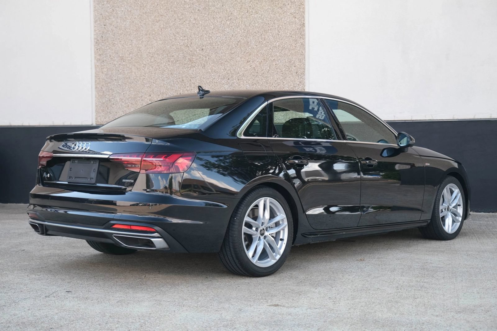 Used 2024 Audi A4 2.0T Premium Plus AWD/4WD image 14