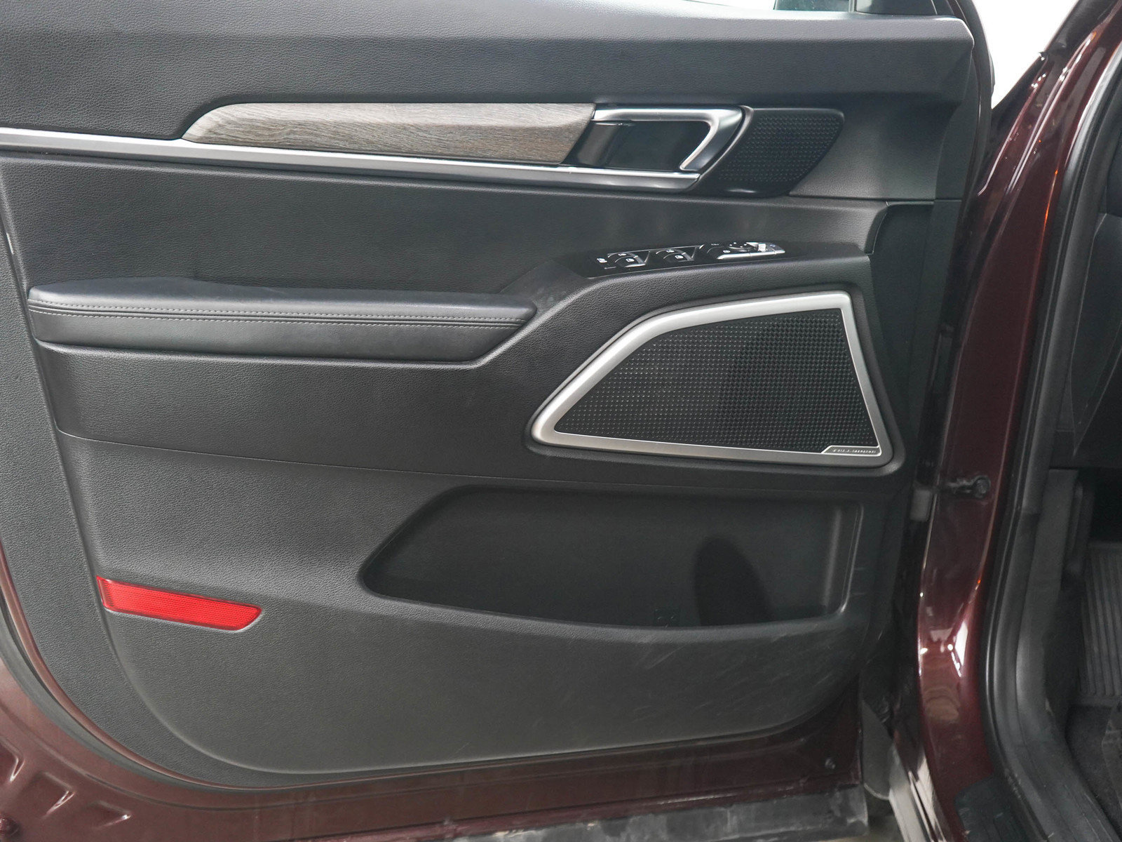 Used 2020 Kia Telluride EX AWD/4WD image 19
