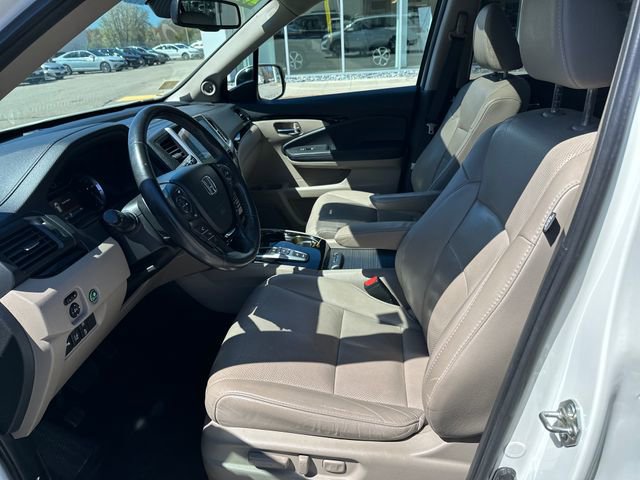 Used 2017 Honda Pilot Elite image 13