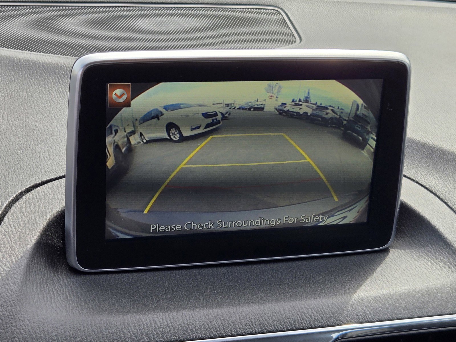 Used 2015 MAZDA MAZDA3 s Touring image 18