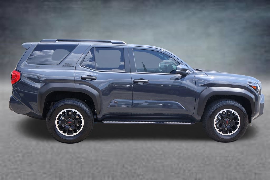 Used 2026 Toyota 4Runner TRD Off-Road Premium AWD/4WD image 2