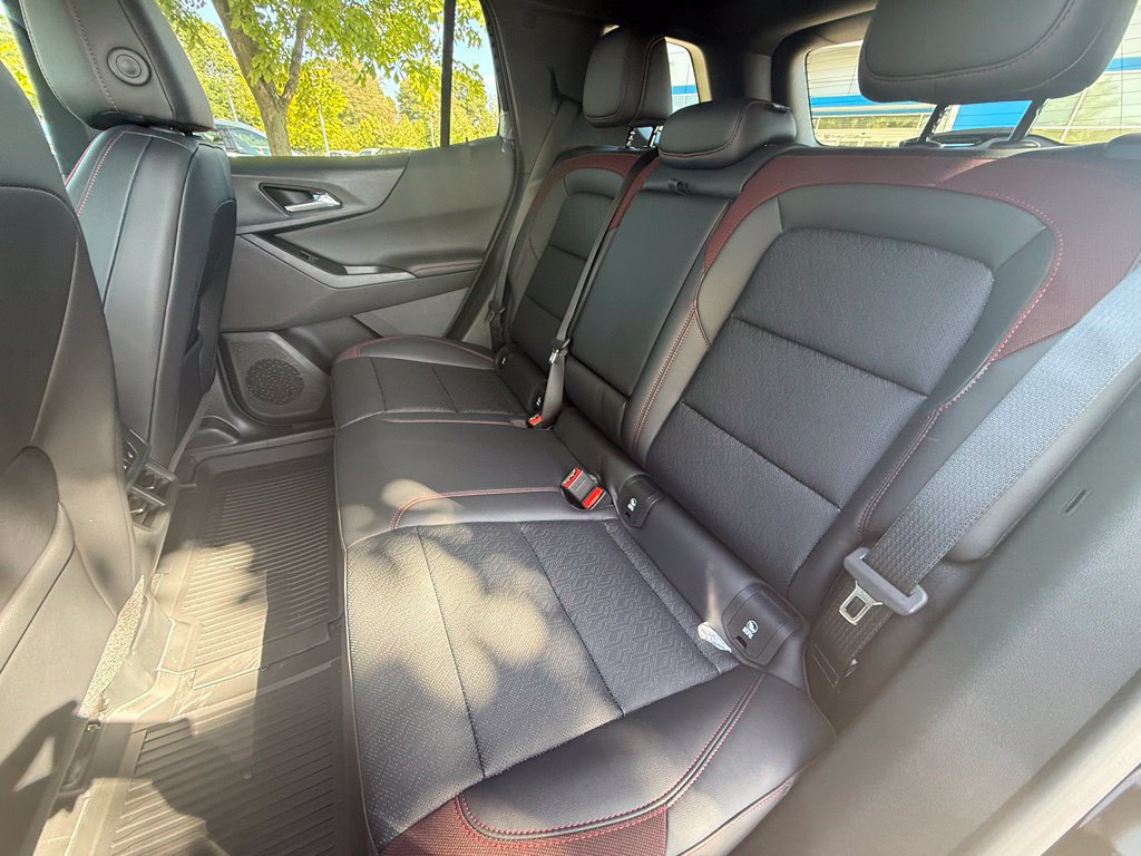 New 2027 Chevrolet Equinox RS w/ Safety and Technology Package AWD/4WD image 24