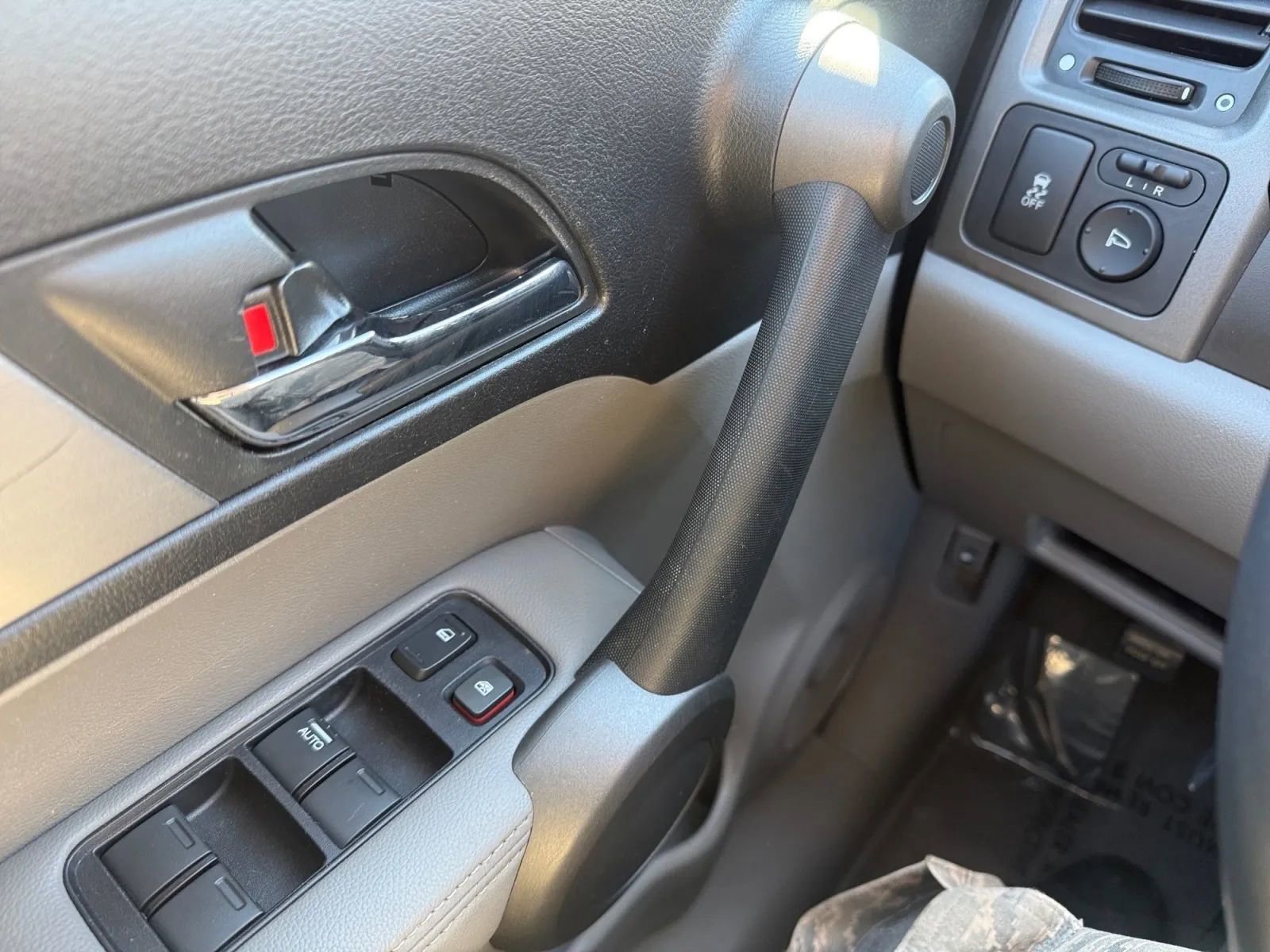 Used 2010 Honda CR-V EX-L image 21