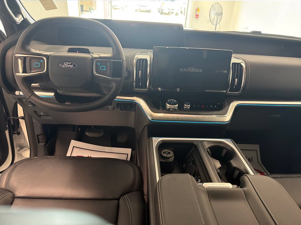 New 2027 Ford Expedition Platinum w/ Stealth Performance Package AWD/4WD image 15