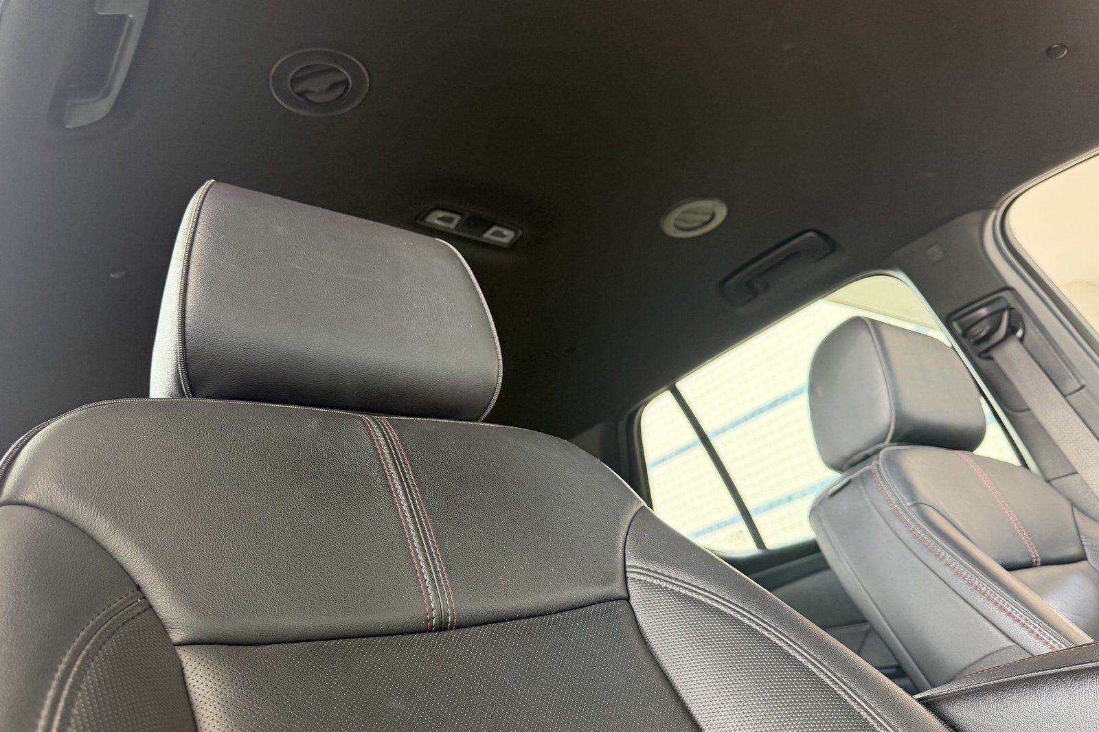 Used 2023 Chevrolet Traverse RS w/ LPO, Floor Liner Package AWD/4WD image 19