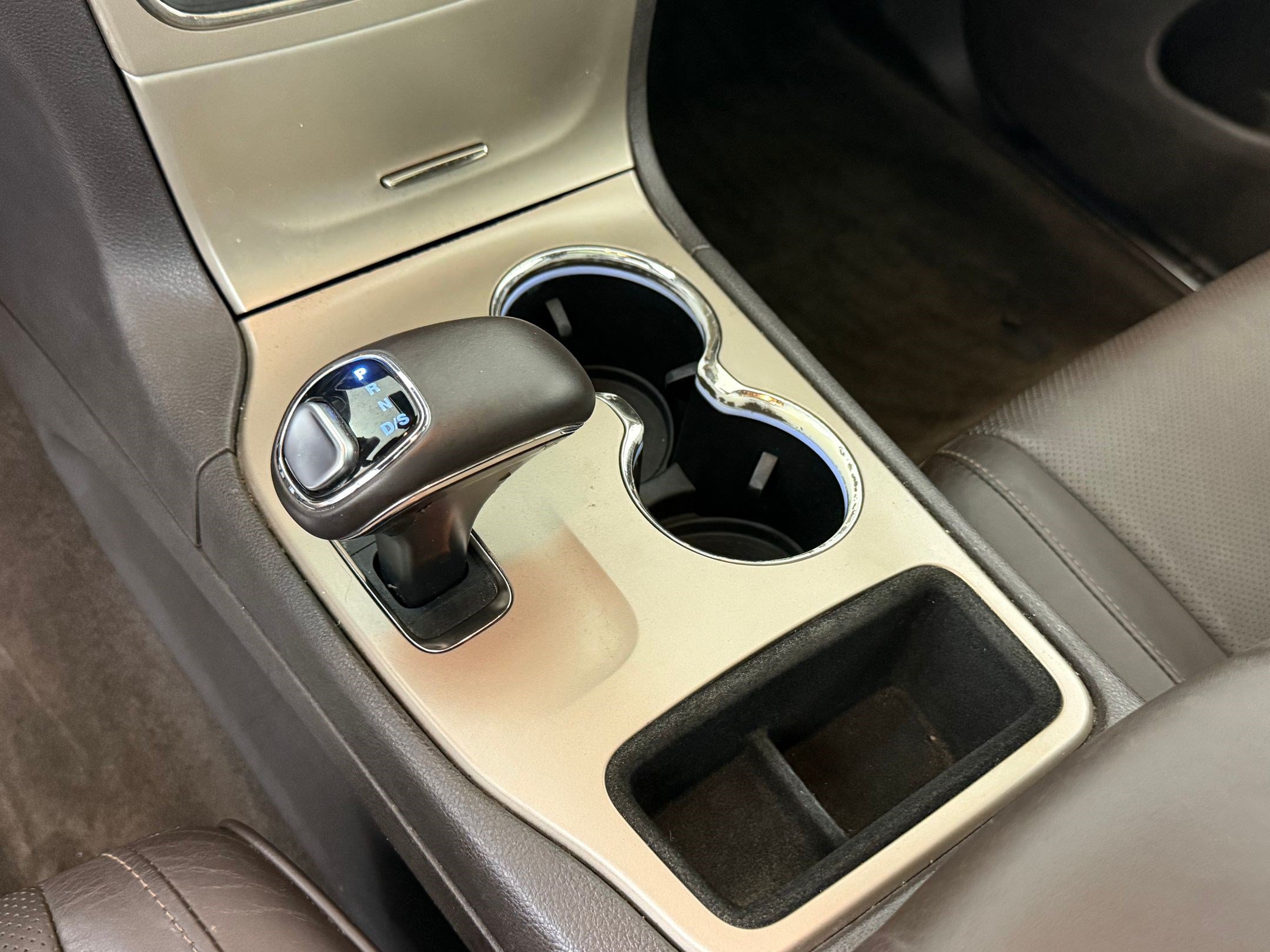Used 2014 Jeep Grand Cherokee Summit RWD image 17