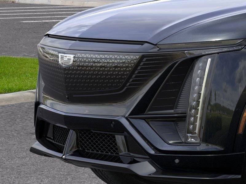 New 2026 Cadillac Lyriq V AWD/4WD image 13