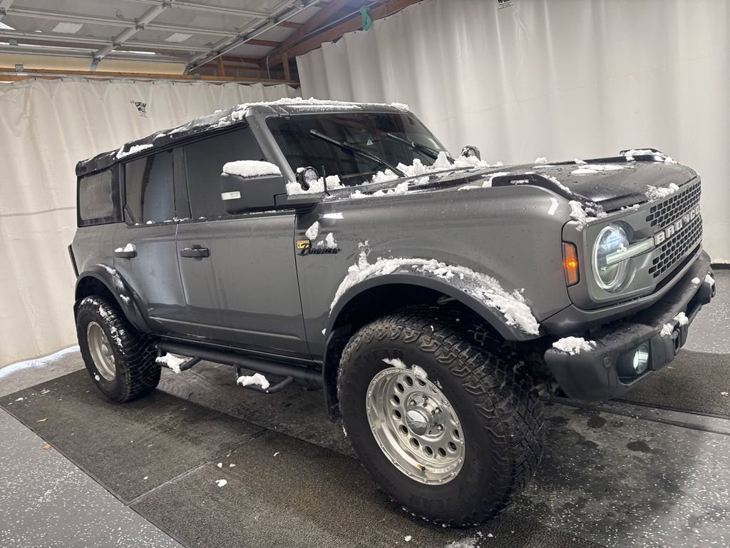 Used 2022 Ford Bronco Badlands w/ Sasquatch Package image 3