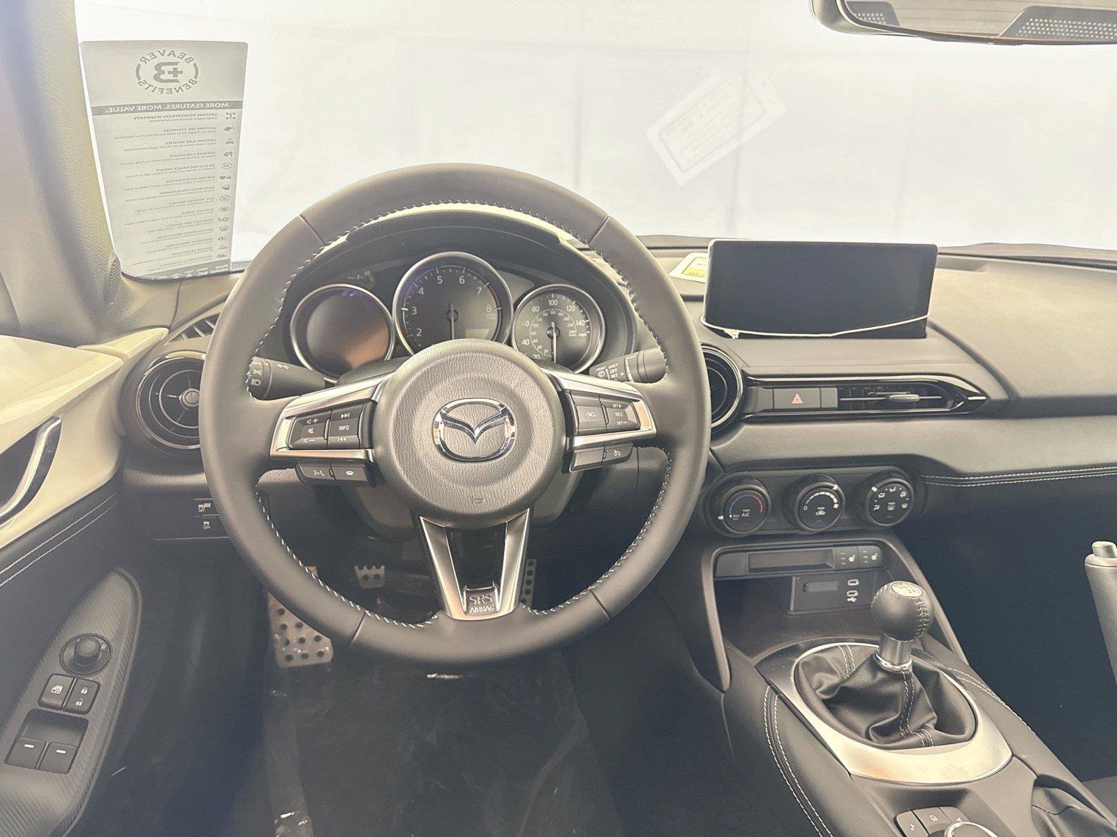 New 2026 MAZDA MX-5 Miata Club w/ Interior Package RWD image 31