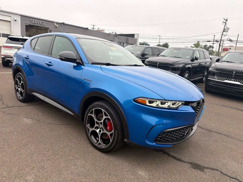 Used 2024 Alfa Romeo Tonale Ti AWD/4WD image 7