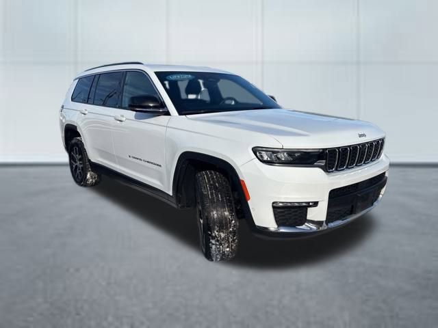 Used 2024 Jeep Grand Cherokee L Limited w/ Luxury Tech Group II image 4