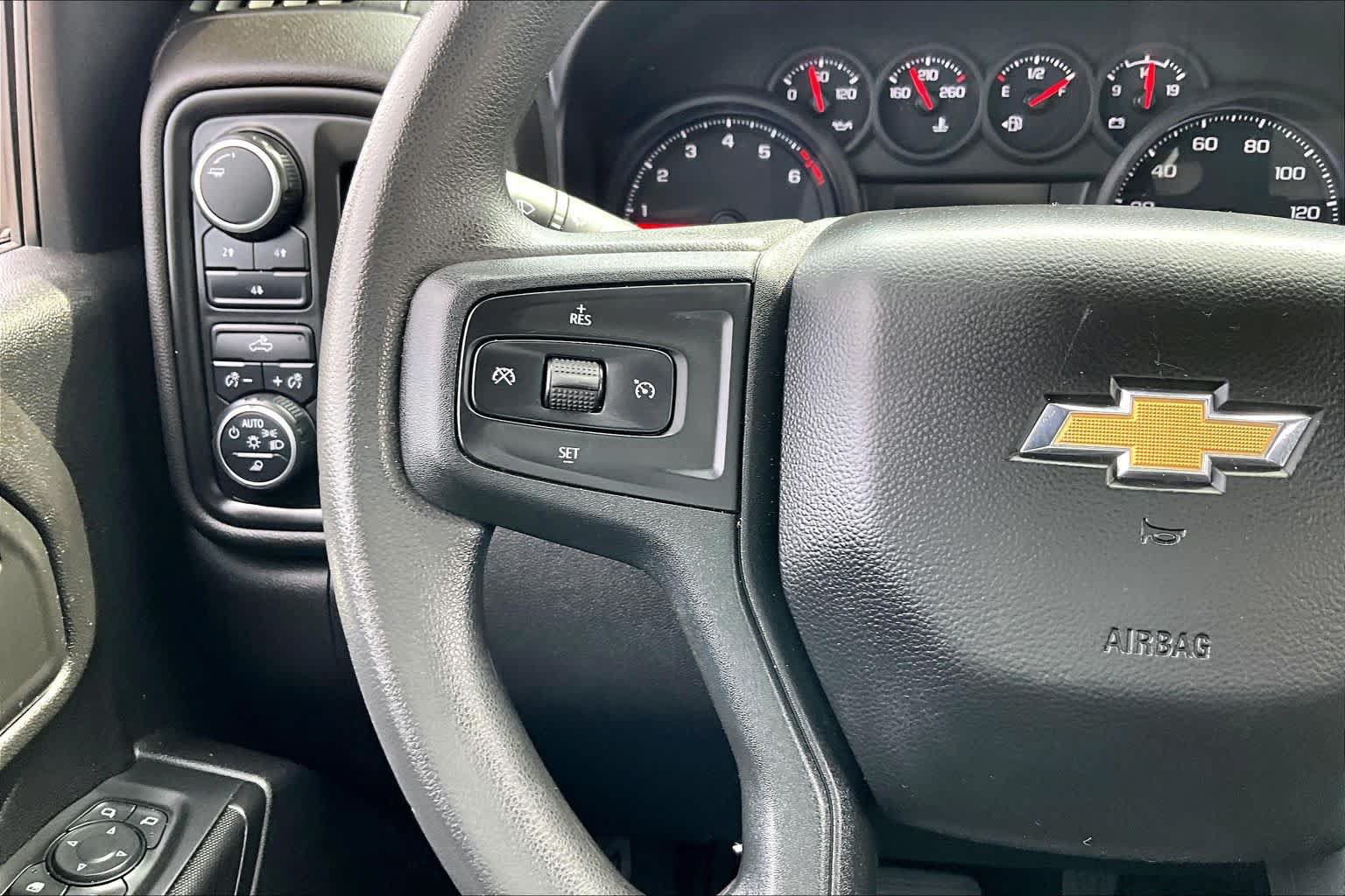 Used 2022 Chevrolet Silverado 2500 Custom w/ Custom Value Package AWD/4WD image 24
