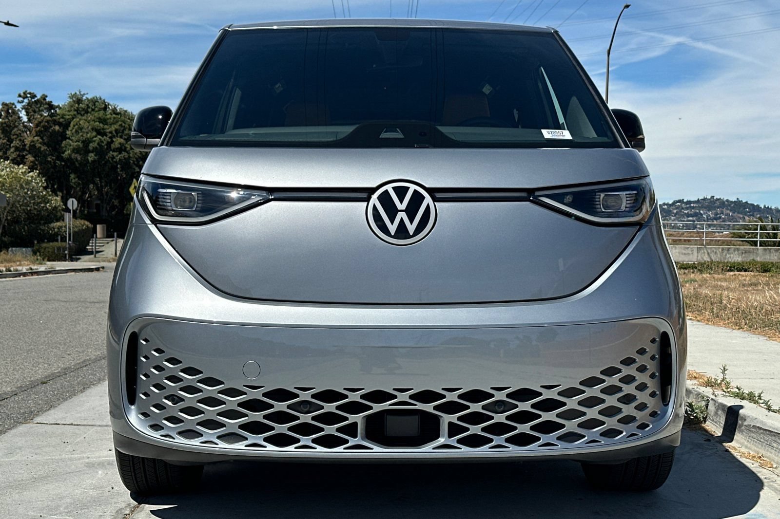 New 2025 Volkswagen ID. Buzz Pro S RWD image 9
