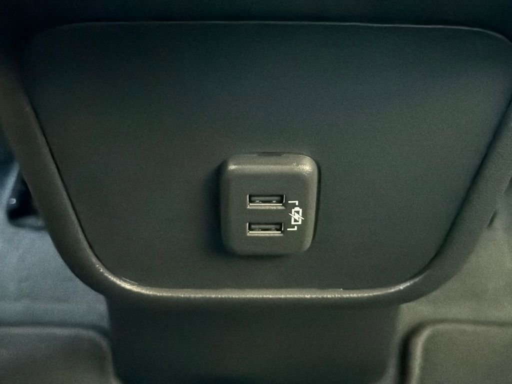 Used 2024 Chevrolet Equinox LS image 29