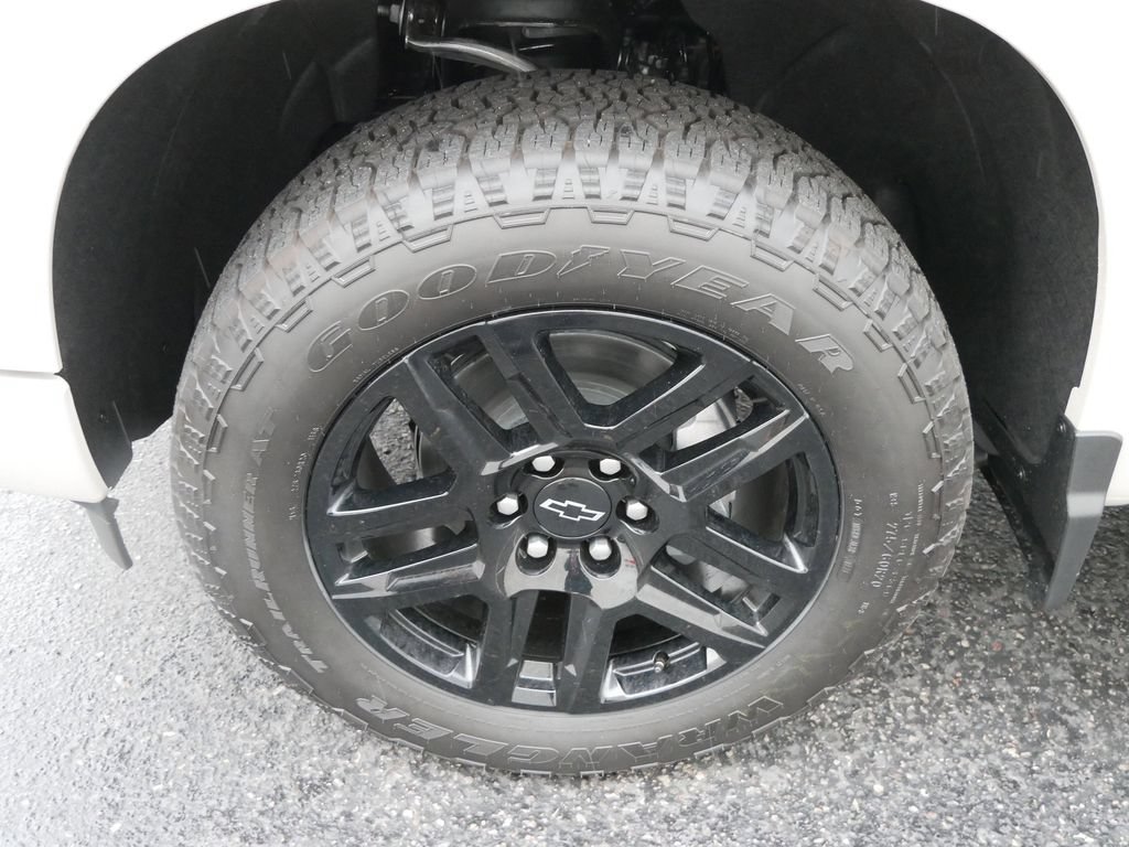 New 2026 Chevrolet Silverado 1500 RST w/ RST Select Package AWD/4WD image 11