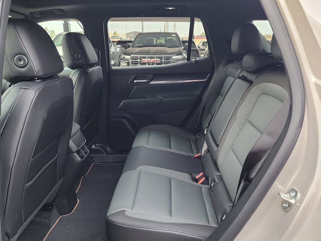 New 2026 GMC Terrain AT4 AWD/4WD image 44