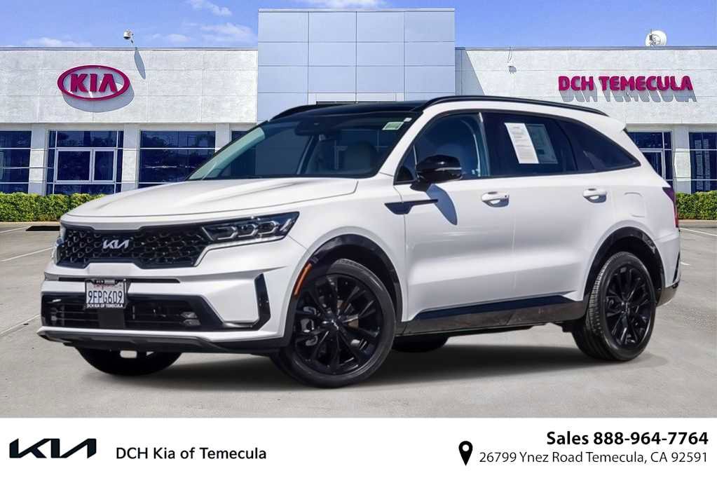 Certified 2023 Kia Sorento SX FWD image 1