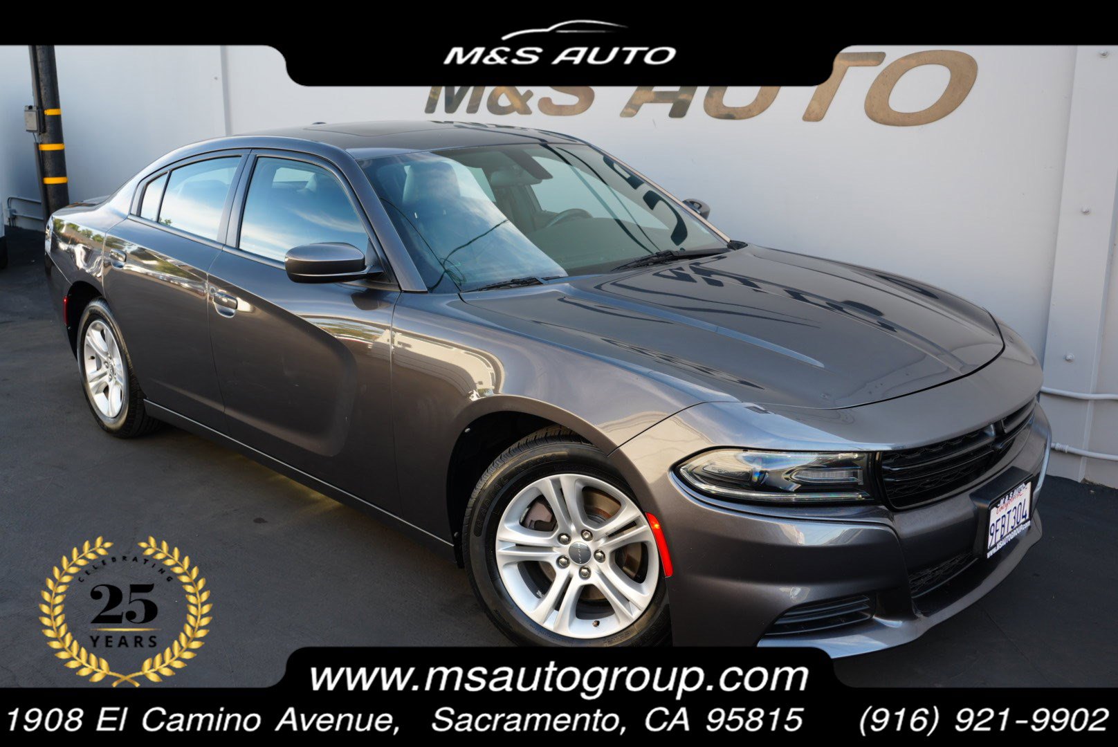 Used 2020 Dodge Charger SXT w/ Leather Interior Group