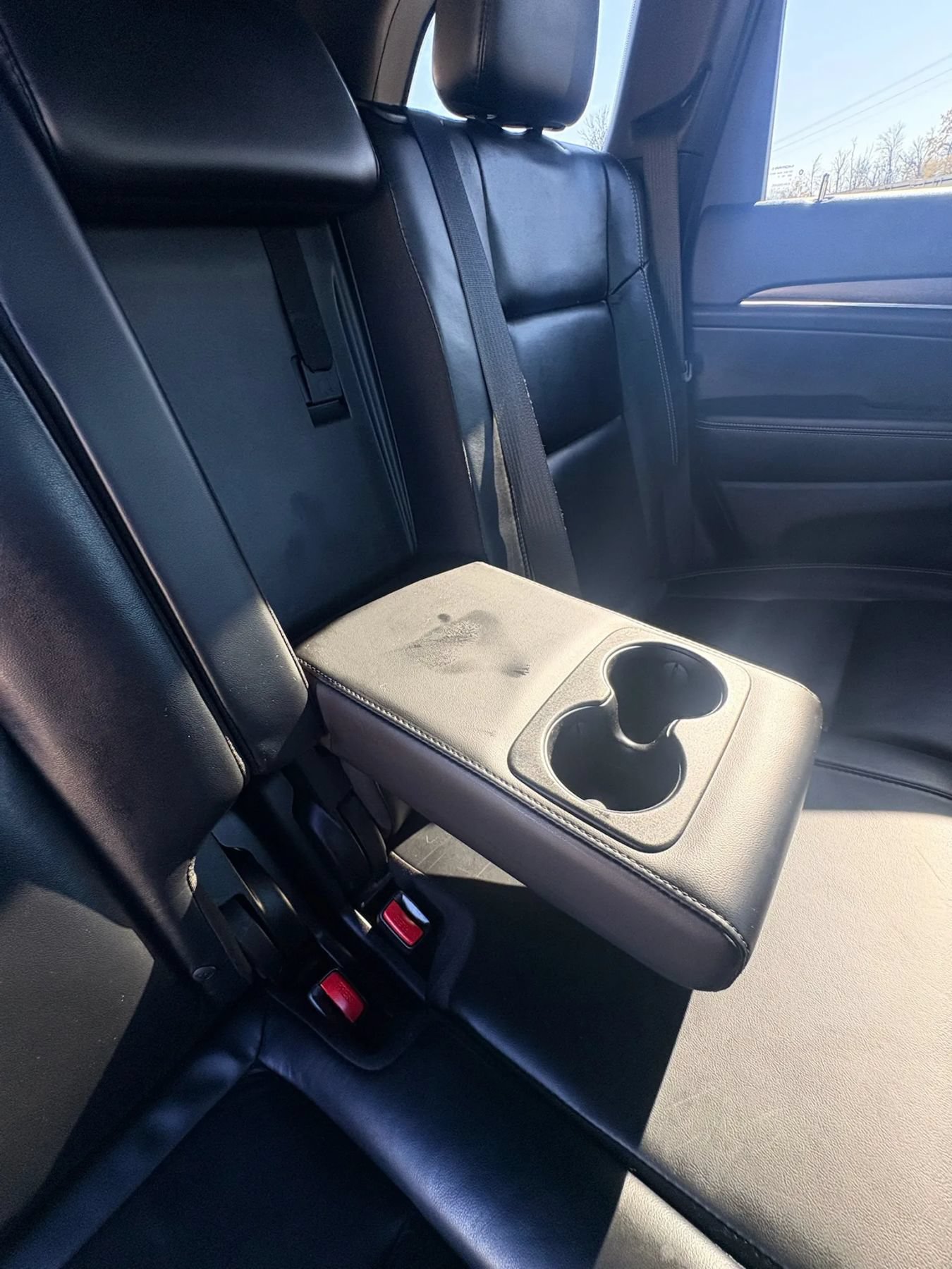 Used 2017 Jeep Grand Cherokee Limited AWD/4WD image 35