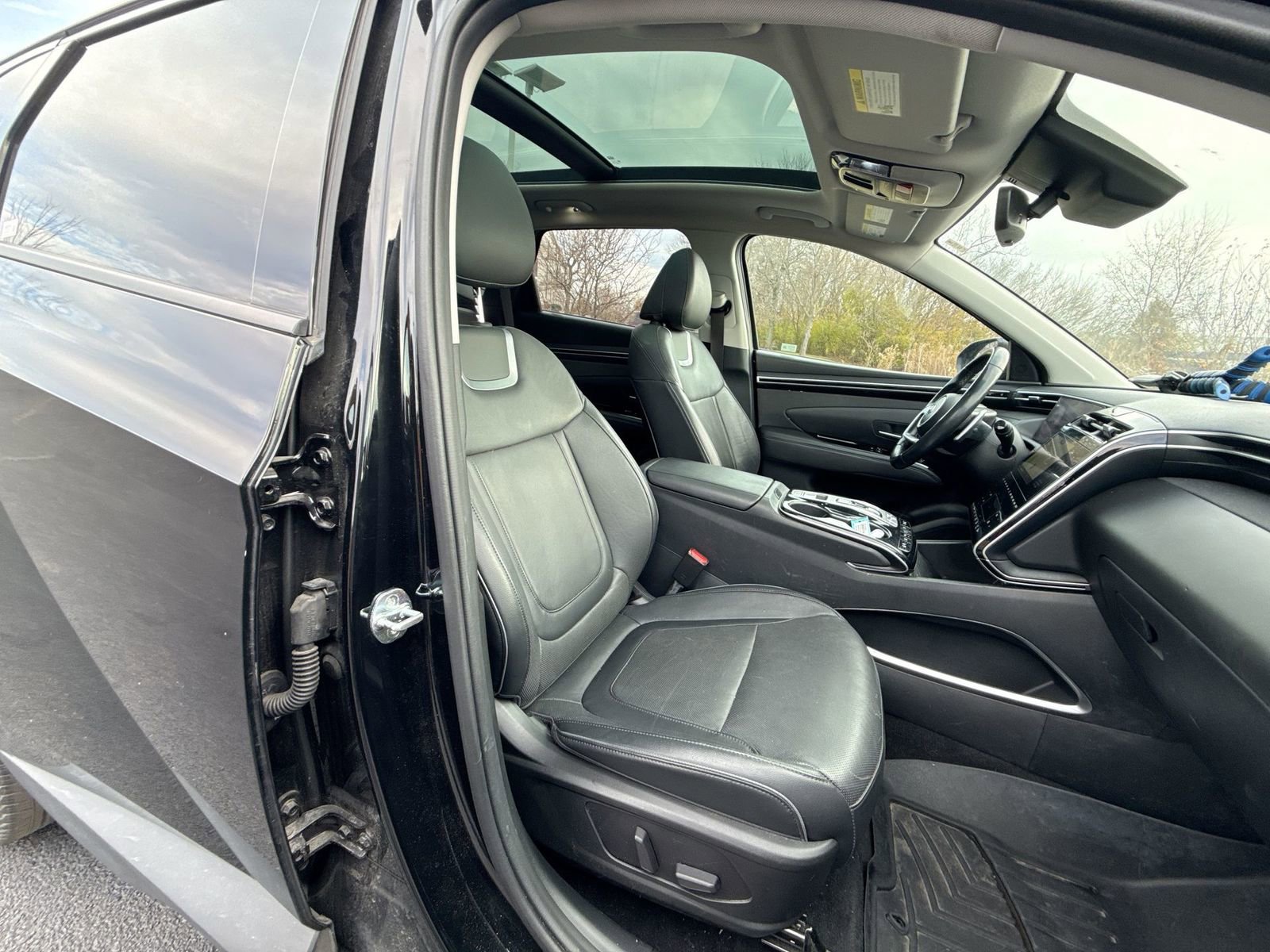 Certified 2022 Hyundai Tucson Limited image 24