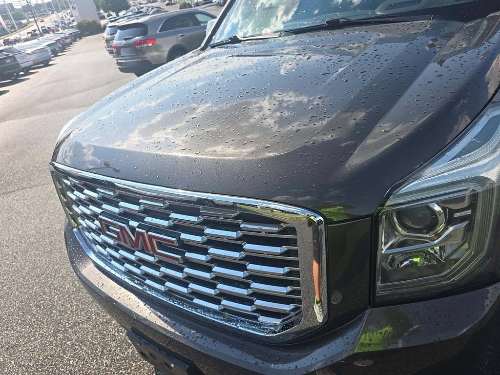 Used 2019 GMC Yukon XL Denali w/ Denali Ultimate Package RWD image 47
