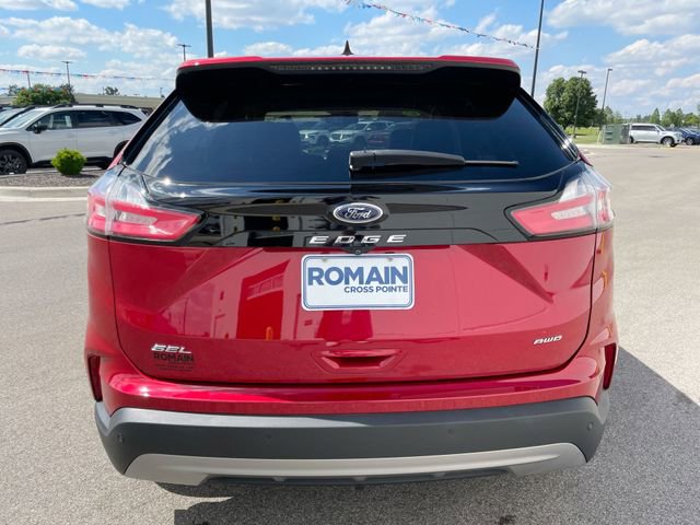 Used 2023 Ford Edge SEL w/ Convenience Package AWD/4WD image 4