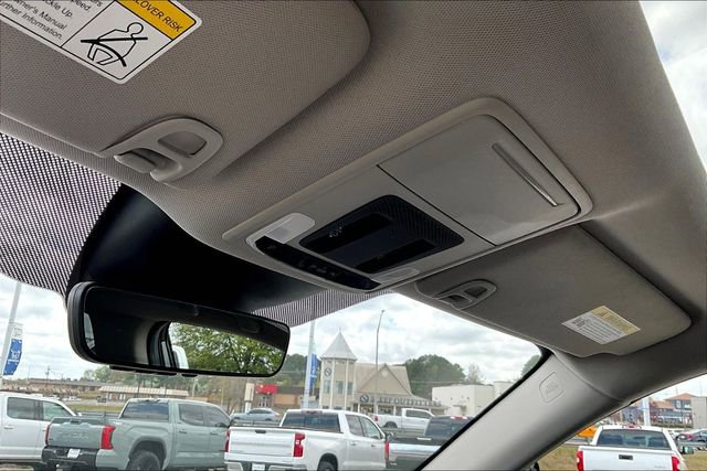 Certified 2023 Honda Pilot Touring image 23