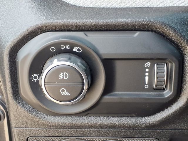 Used 2025 Jeep Gladiator Sport image 22