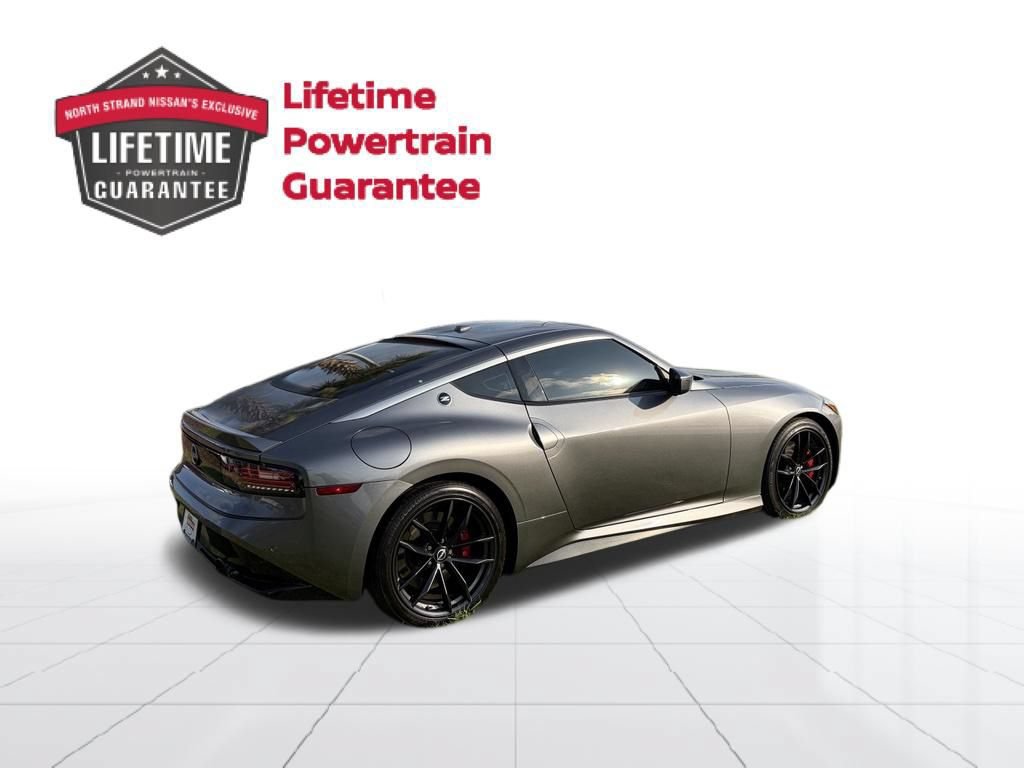 Certified 2025 Nissan Z Performance w/ Floor Mat Package RWD image 6