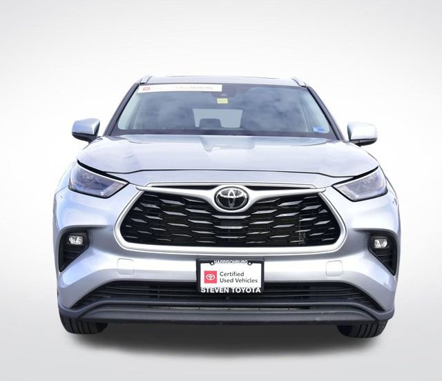 Certified 2024 Toyota Highlander XLE image 7