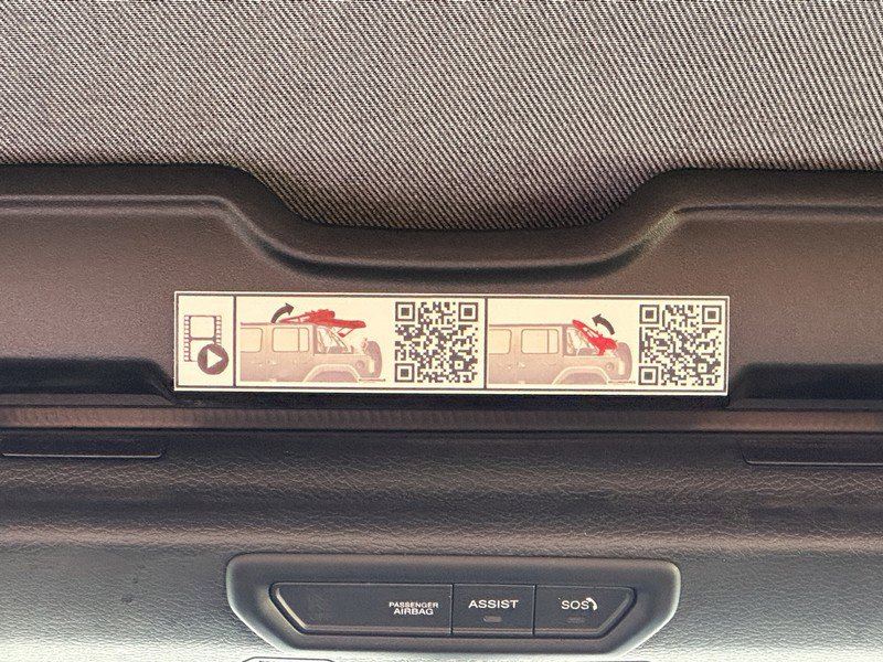 Used 2021 Jeep Wrangler Unlimited Sahara w/ Cold Weather Group image 12