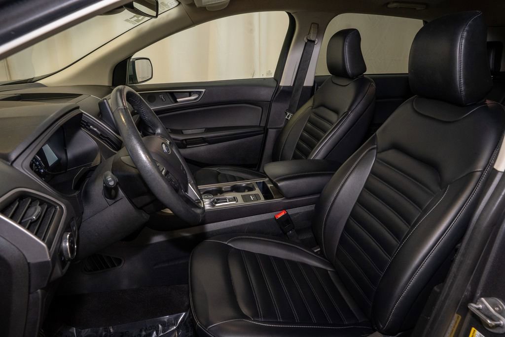 Used 2024 Ford Edge SEL image 10