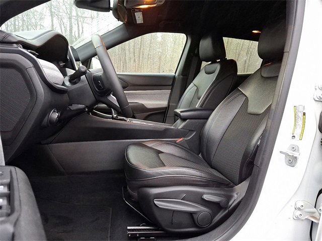 Used 2024 Jeep Compass Latitude image 13