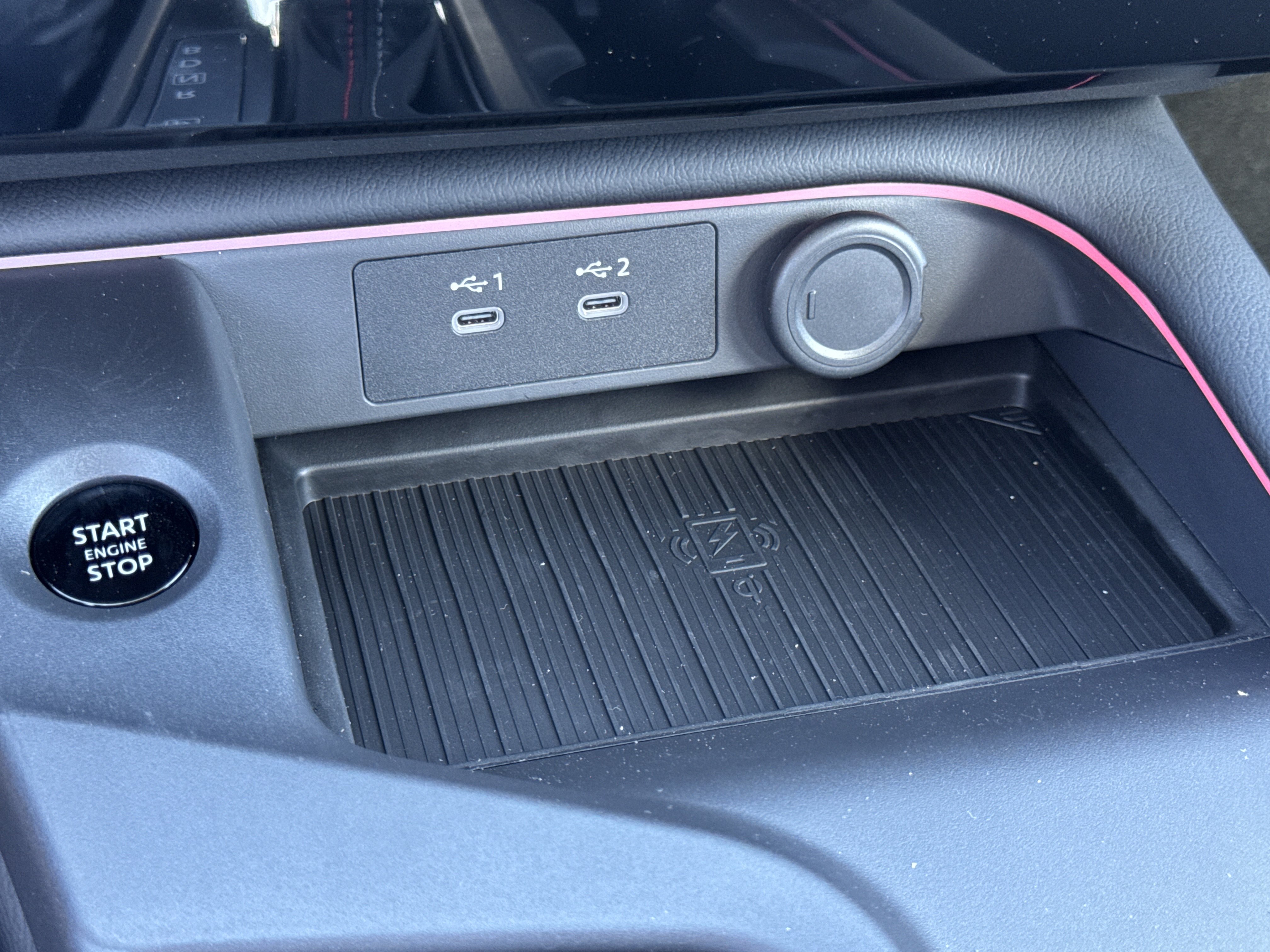 New 2026 Nissan Sentra SR w/ SR Premium Package FWD image 30