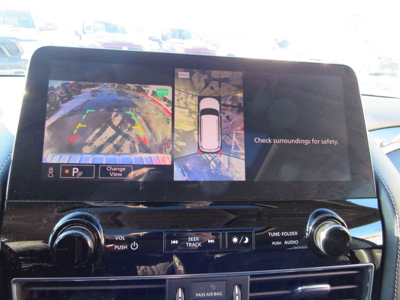 Used 2024 INFINITI QX80 Luxe image 25