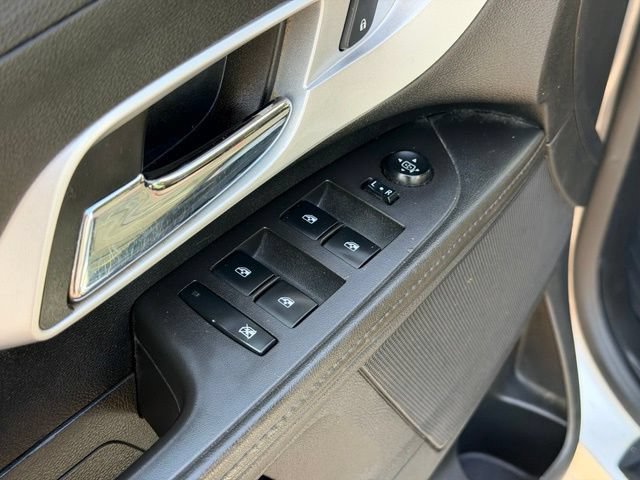 Used 2014 Chevrolet Equinox LS w/ LPO, Protection Package FWD image 16