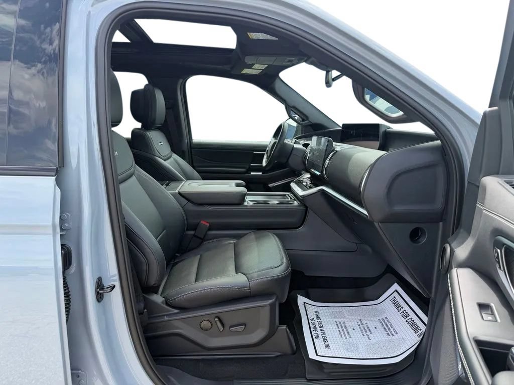 New 2027 Ford Expedition Max Platinum w/ Stealth Performance Package AWD/4WD image 26