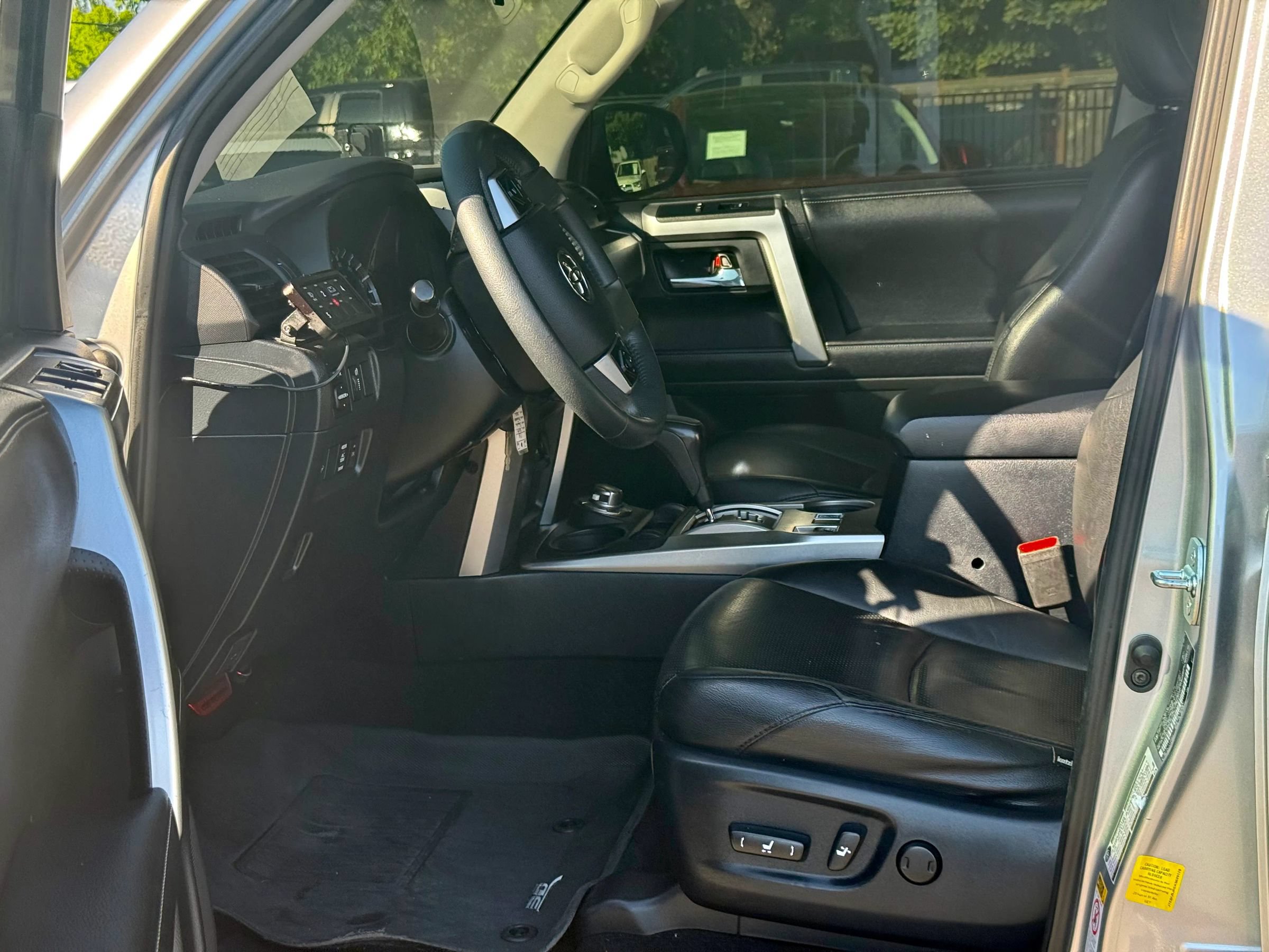 Used 2019 Toyota 4Runner SR5 AWD/4WD image 14