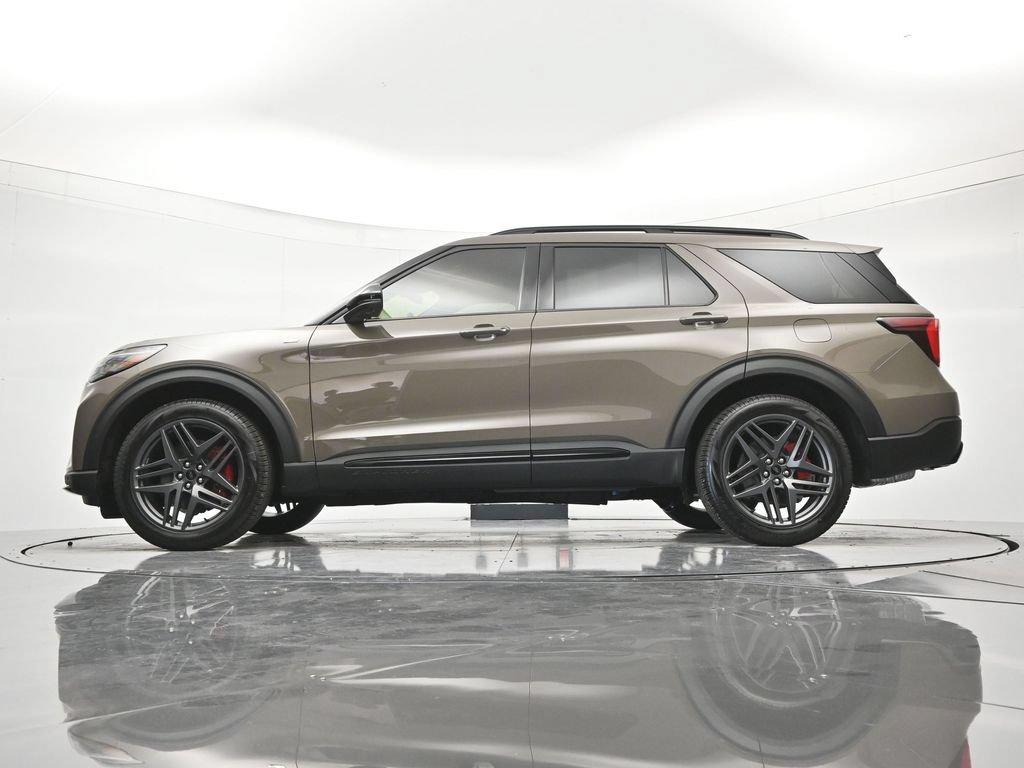 New 2027 Ford Explorer ST-Line w/ ST-Line Street Pack RWD image 45