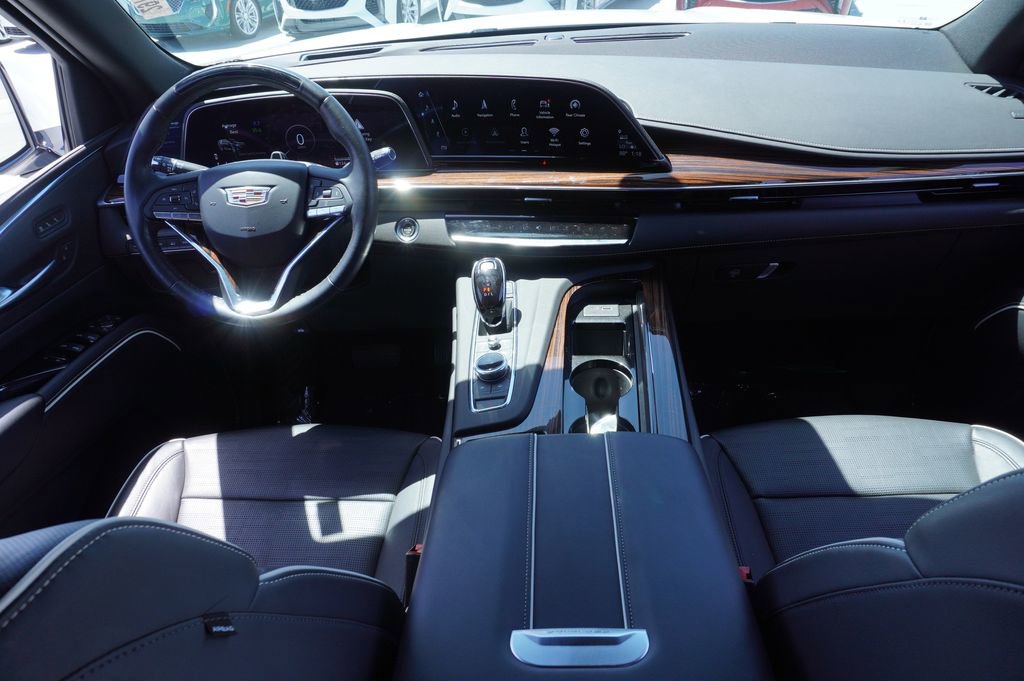 Certified 2023 Cadillac Escalade Premium Luxury AWD/4WD image 12