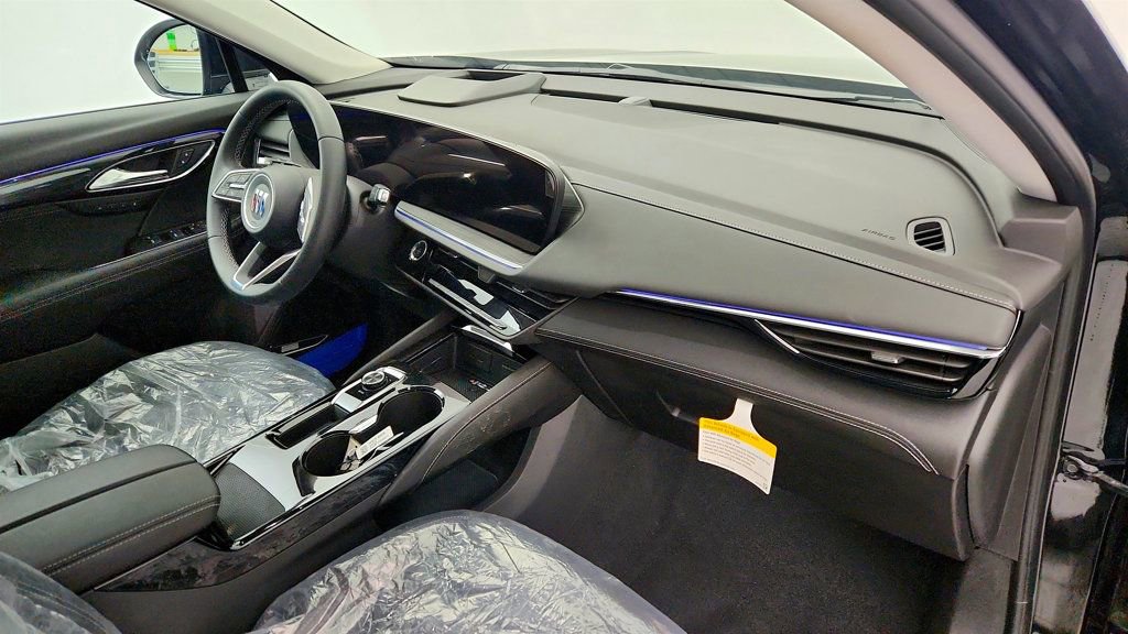 Used 2024 Buick Envision Preferred image 25