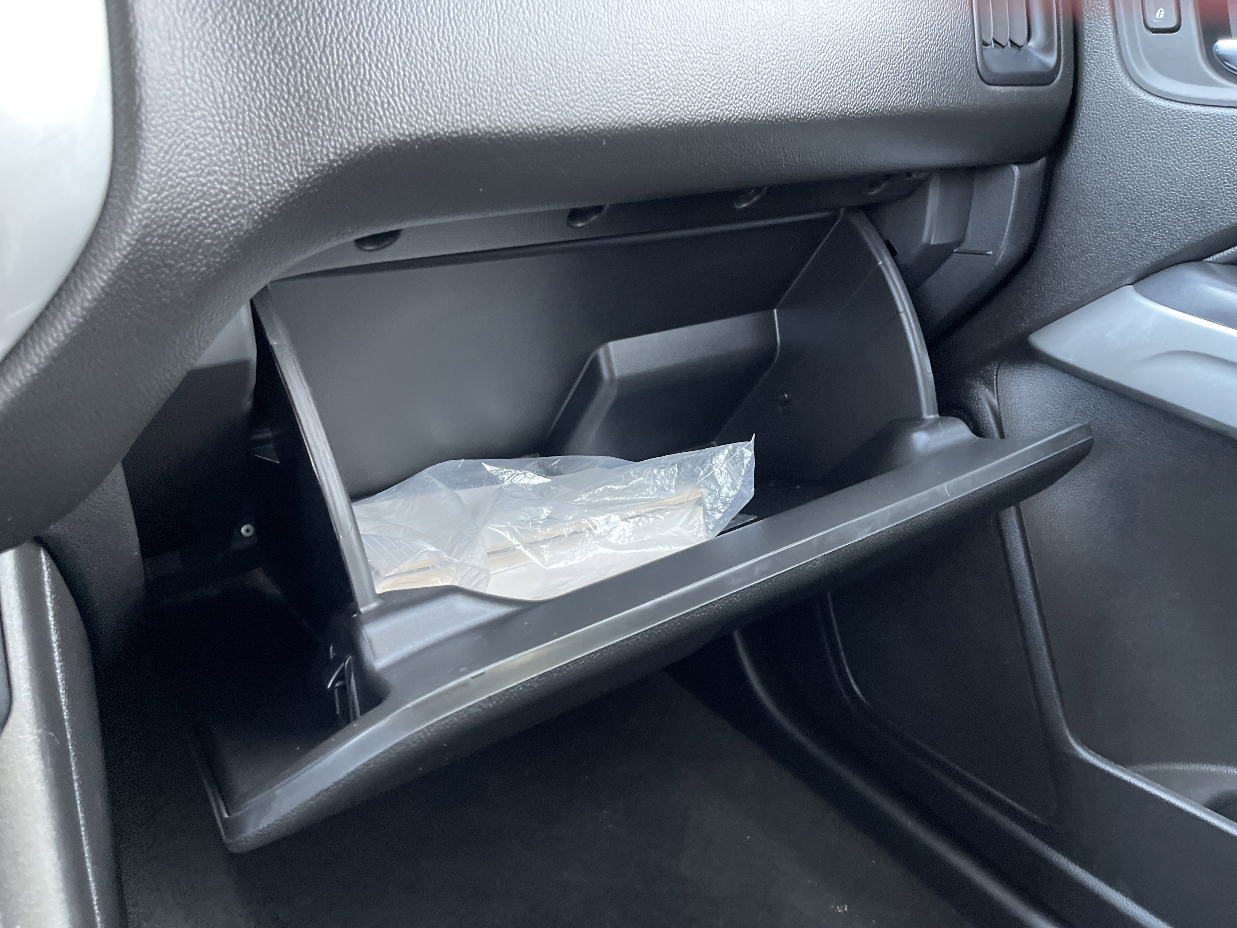 Used 2018 Chevrolet Colorado LT w/ Redline Special Edition image 31