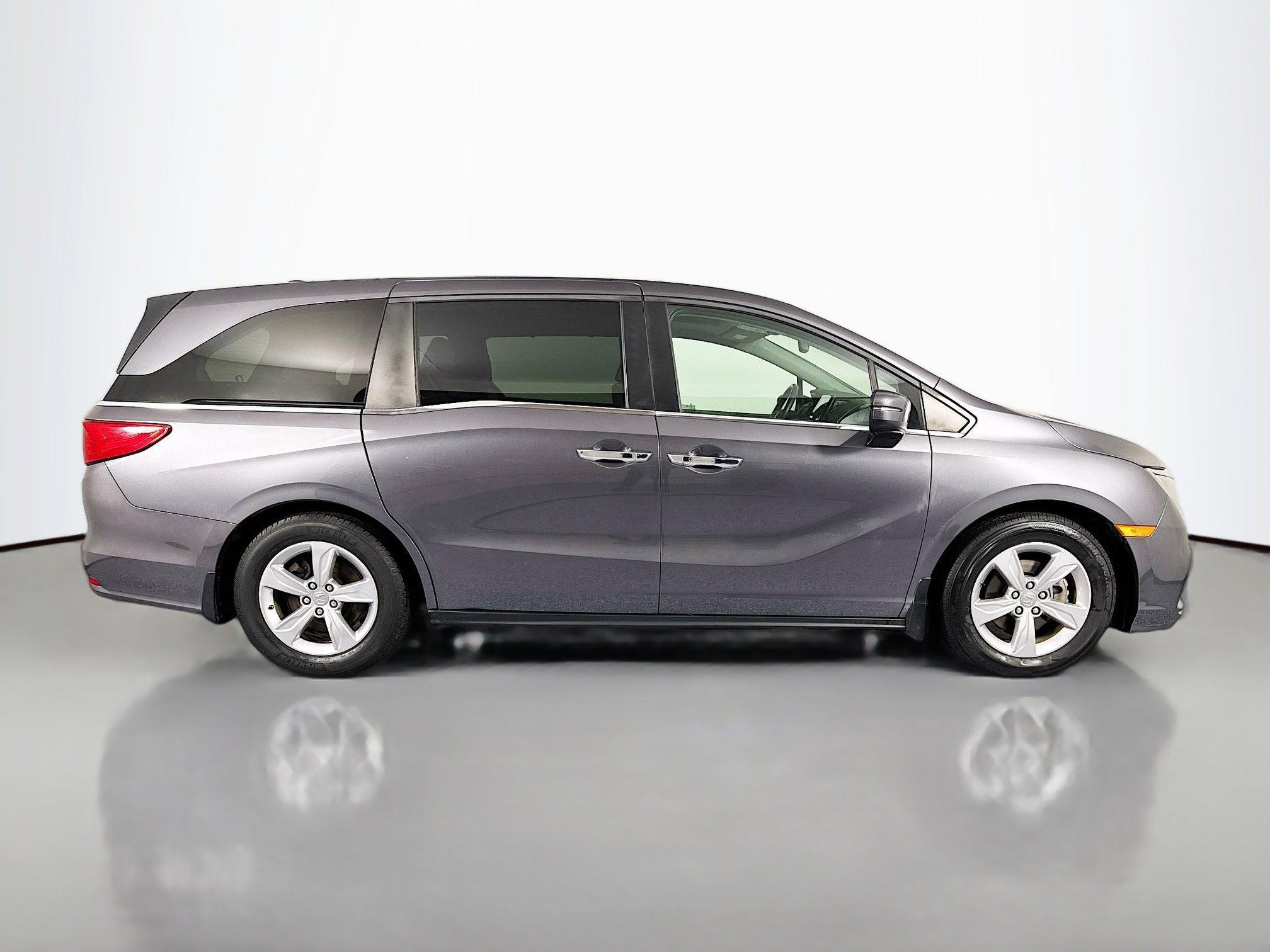 Certified 2019 Honda Odyssey EX-L image 4