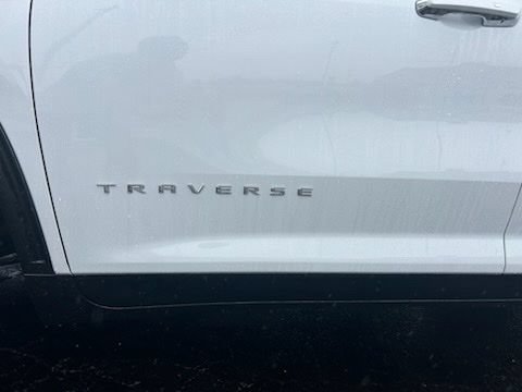 New 2026 Chevrolet Traverse High Country FWD image 6