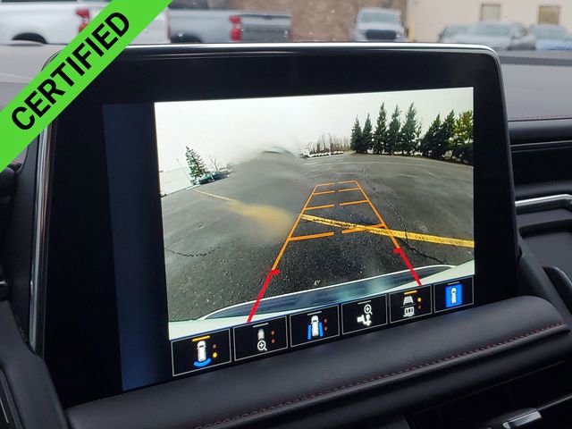 Used 2023 Chevrolet Suburban RST w/ Luxury Package image 16