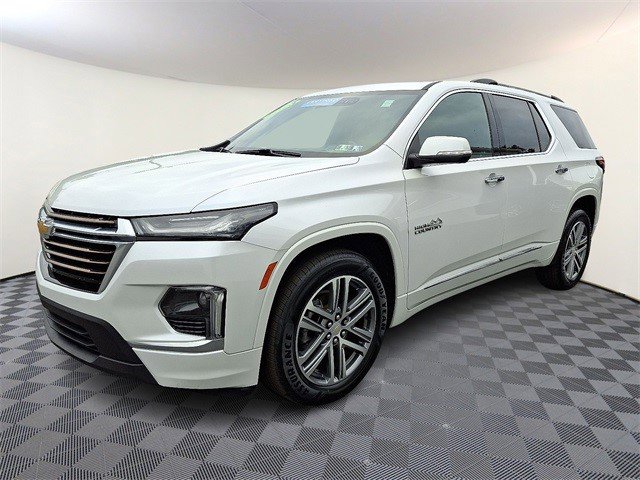 Certified 2023 Chevrolet Traverse High Country image 3