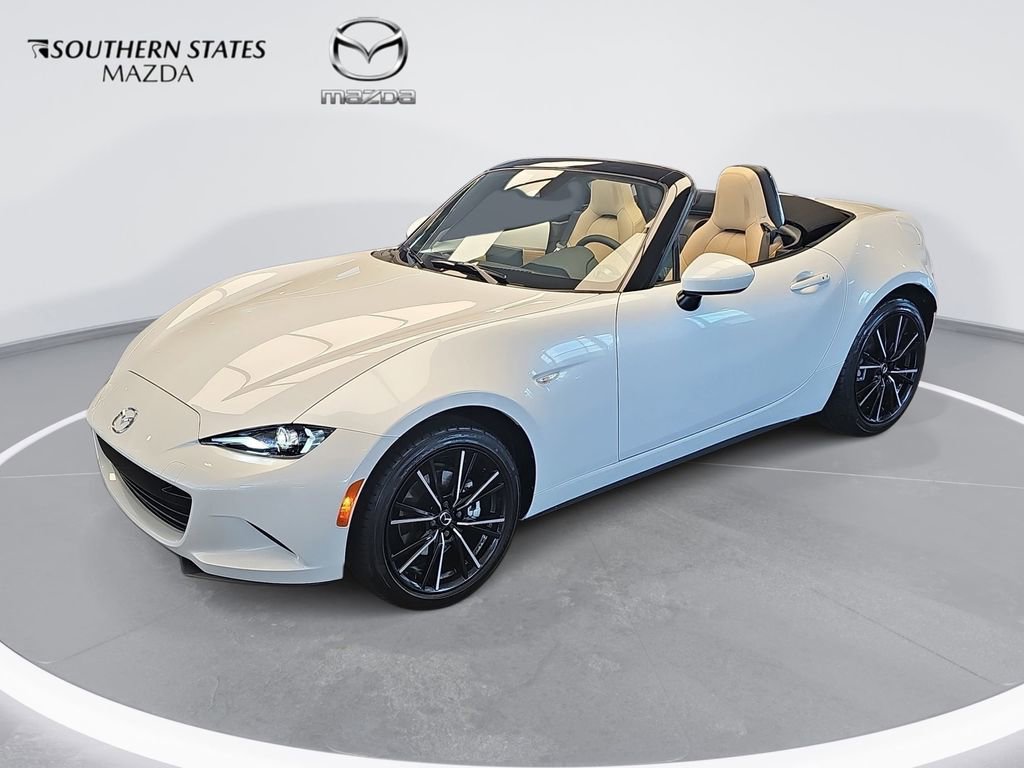 New 2026 MAZDA MX-5 Miata Grand Touring RWD image 1