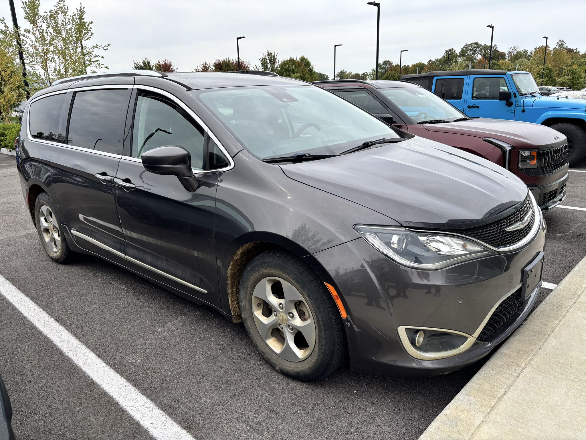 Used 2017 Chrysler Pacifica Touring-L Plus