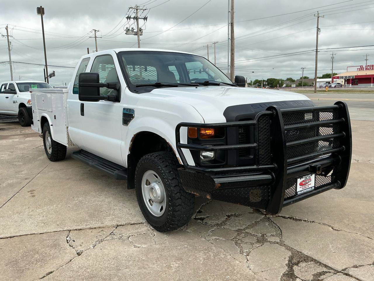 Used 2008 Ford F250 XL AWD/4WD image 3