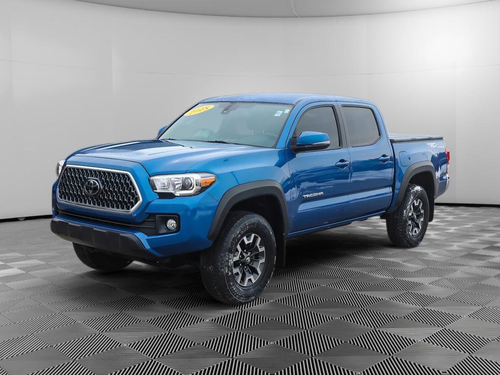 Used 2018 Toyota Tacoma TRD Off-Road image 2